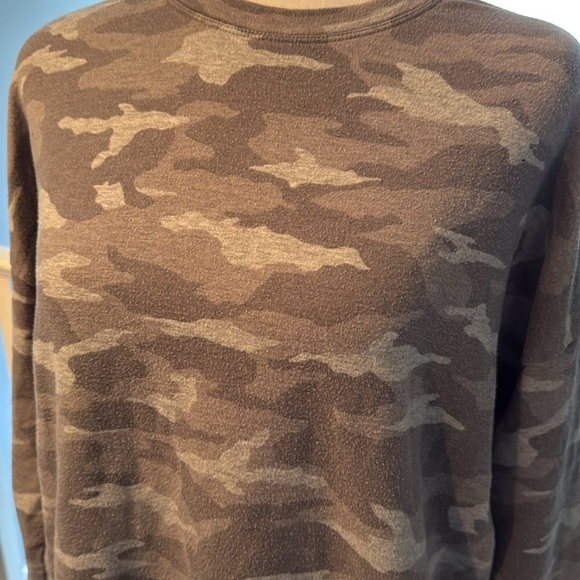 Athleta camo sweatshirt size large‎ - Picture 2 of 7
